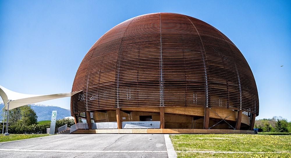 ΕΠΙΧΕΙΡΗΜΑΤΙΚΗ ΑΠΟΣΤΟΛΗ ΣΤΟ CERN