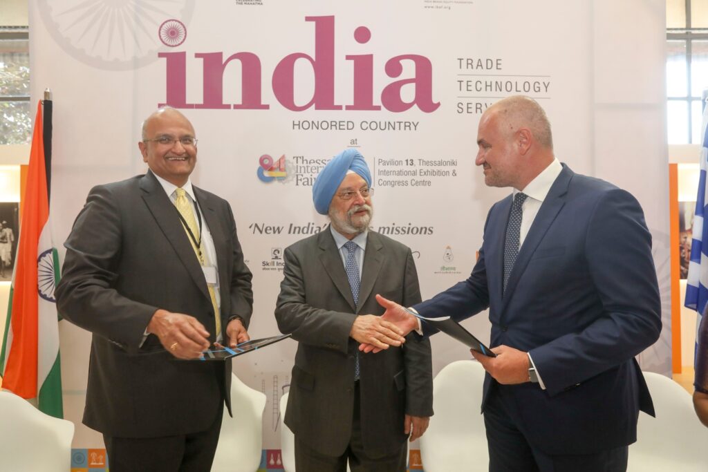 Νέες προοπτικές συνεργασίας με την αγορά της Ινδίας - Υπογραφή μνημονίου συνεργασίας μεταξύ του Συνδέσμου Βιομηχανιών Ελλάδος και του Confederation of Indian Industry (CII) Νέες προοπτικές συνεργασίας με την αγορά της Ινδίας - Υπογραφή μνημονίου συνεργασίας μεταξύ του Συνδέσμου Βιομηχανιών Ελλάδος και του Confederation of Indian Industry (CII)