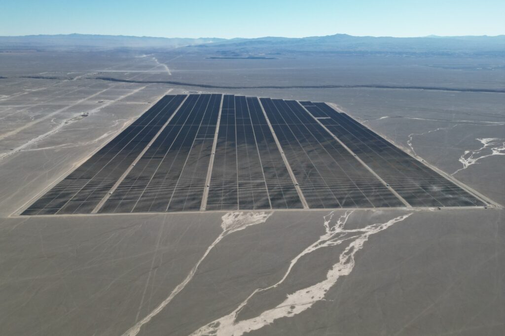 Η METLEN ολοκληρώνει την εμβληματική συναλλαγή ΑΠΕ στη Χιλή με τη Glenfarne