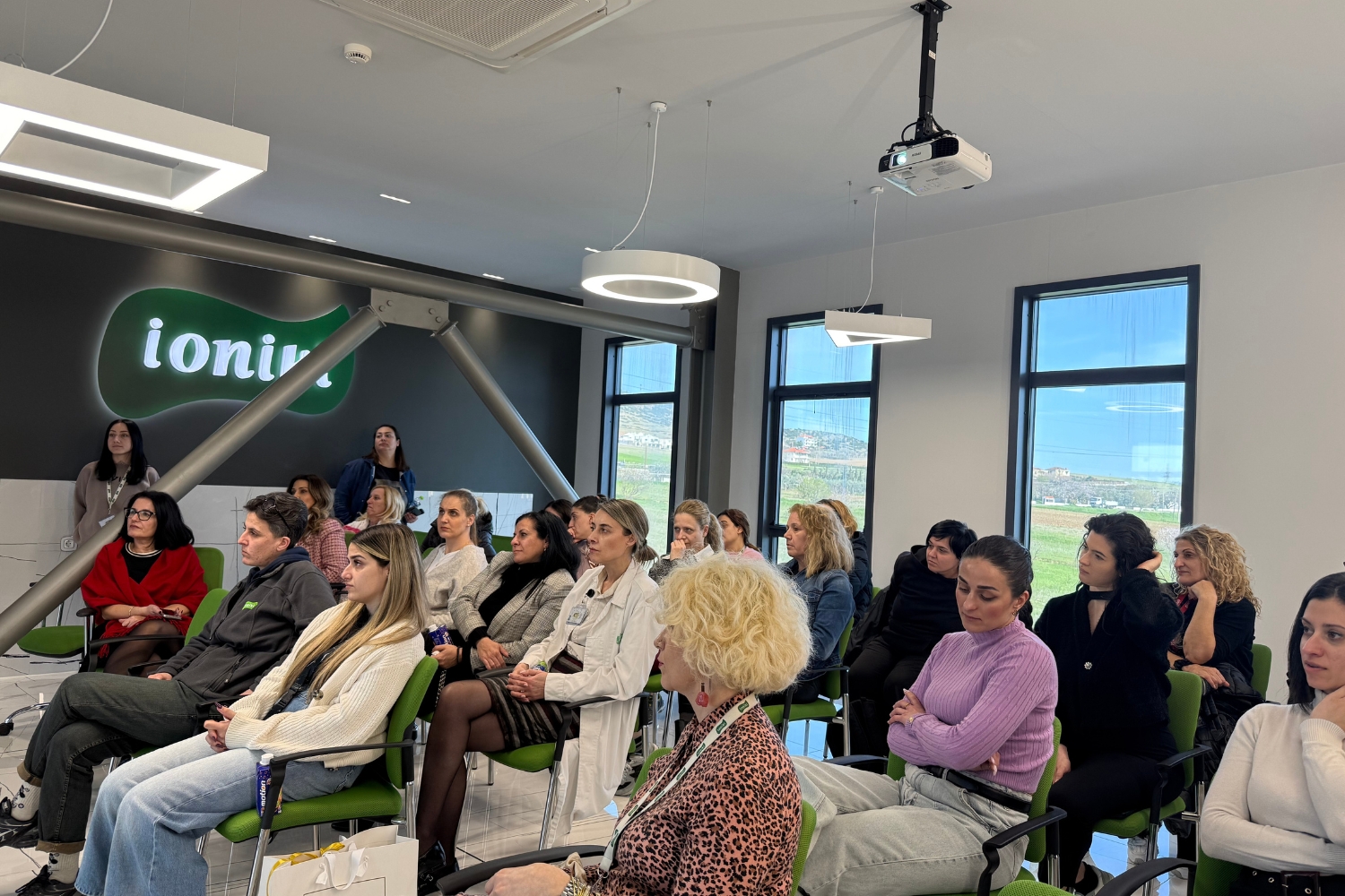 Ioniki: Εκδήλωση για την Ημέρα της Γυναίκας με θέμα την ευεξία και την ενδυνάμωση